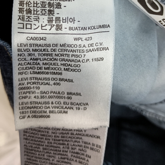 2/$40 LEVI'S 505 Edgy Denim Blue Women's Booty Shorts (#1,420) - Picture 4 of 6